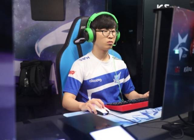 满防守引对 满防守引对